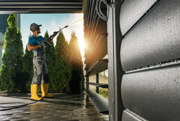 Best Restaurant Pressure Washing  in Hoisington, KS